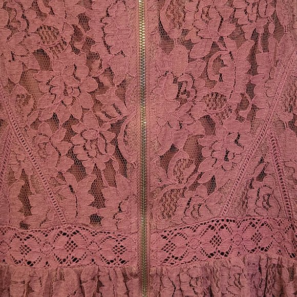 Altar'd State Pink/Mauve Above Knee Lace Dress - sz M - Picture 4 of 10